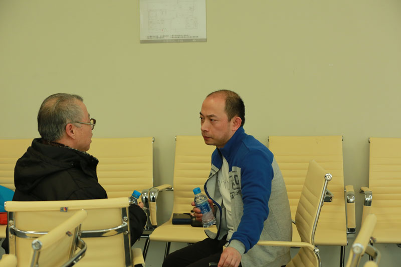 张教授为群众解答法律问题5.jpg