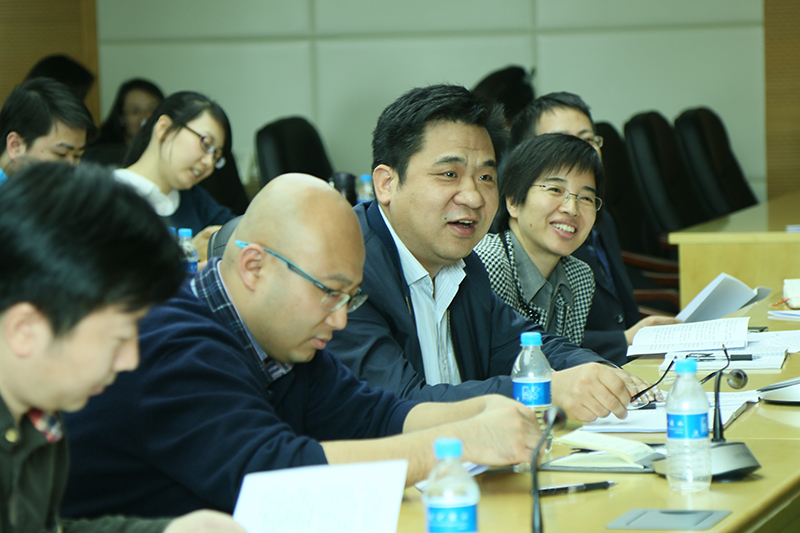 5.大家与李总监积极互动交流.jpg
