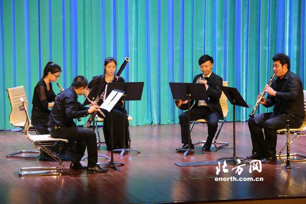 空港经济区文化中心投入使用 举办首场音乐会